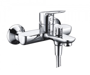 Смеситель WasserKRAFT DINKEL 4501 для ванны и душа 