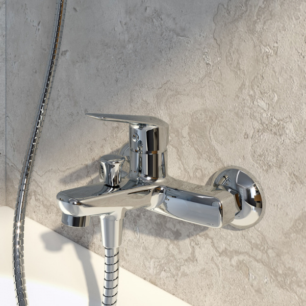 Смеситель IDDIS TORR TORSB00i02WA для ванны и душа 